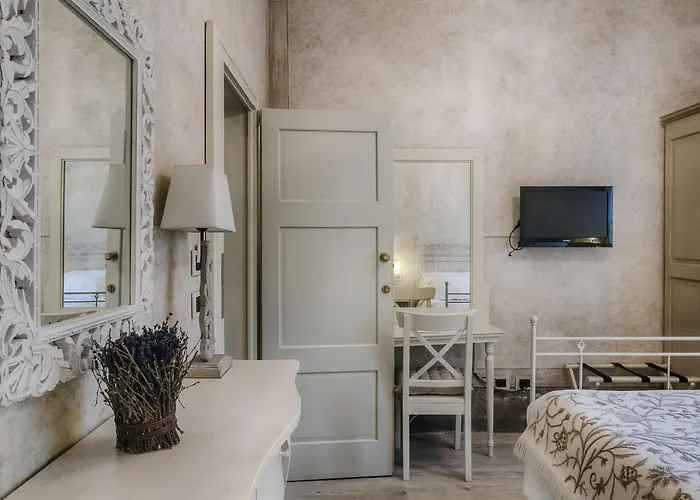 Couette-café Relais Vittoria Laglio