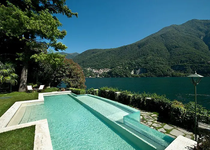 Relais Vittoria Couette-café Laglio