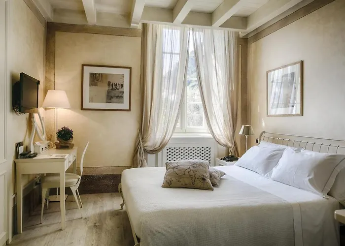 Couette-café Relais Vittoria Laglio