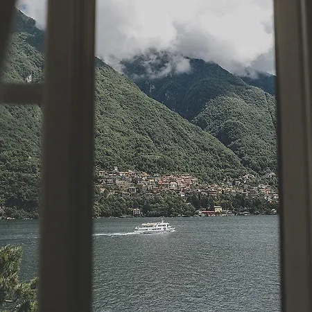 Relais Vittoria Couette-café Laglio