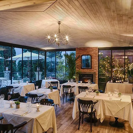 Relais Vittoria Couette-café